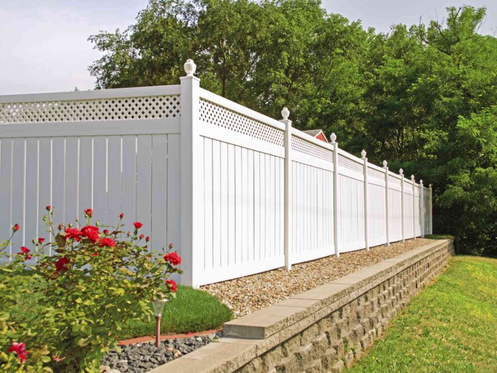Fence company in Los Angeles - Repairingvinylfence2 Fence company in Los Angeles - Repairingvinylfence2